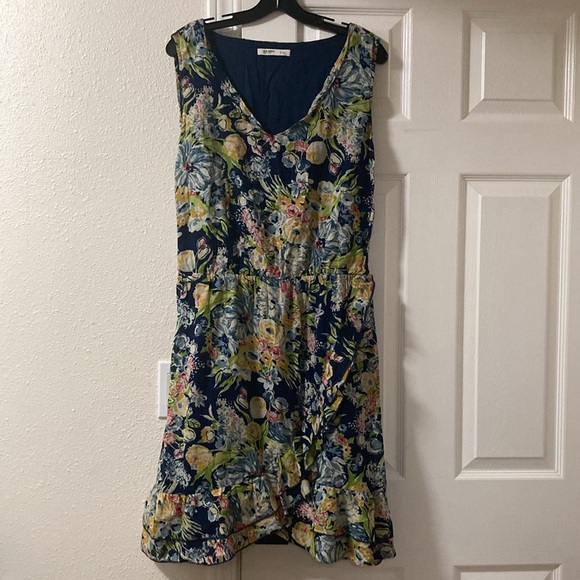 Old Navy Dresses & Skirts - Old Navy Floral Print Midi  Drees Sleeveles Multicolor V Neck Sz XL